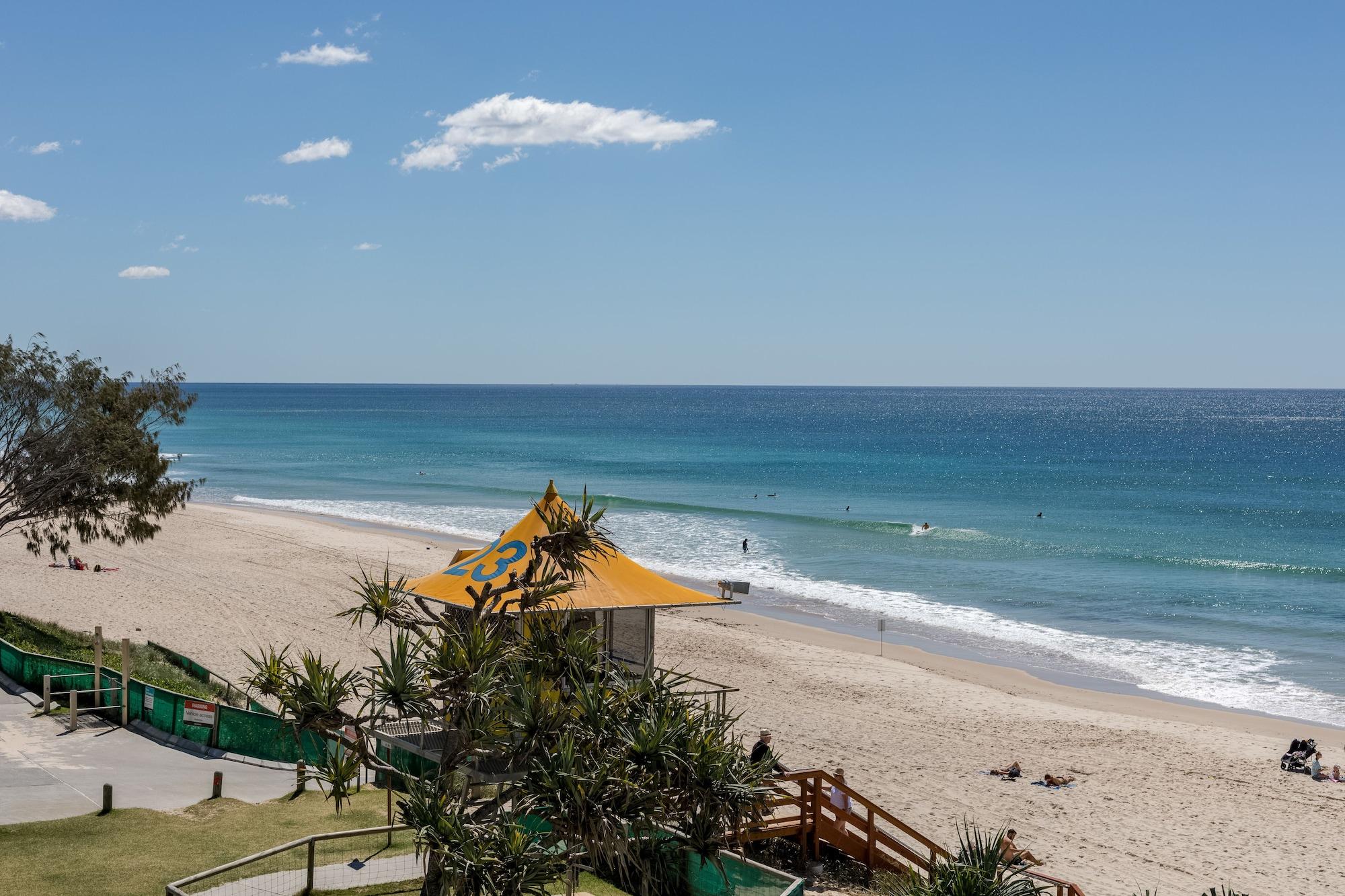 Spindrift On The Beach - Absolute Beachfront Mermaid Beach Esterno foto